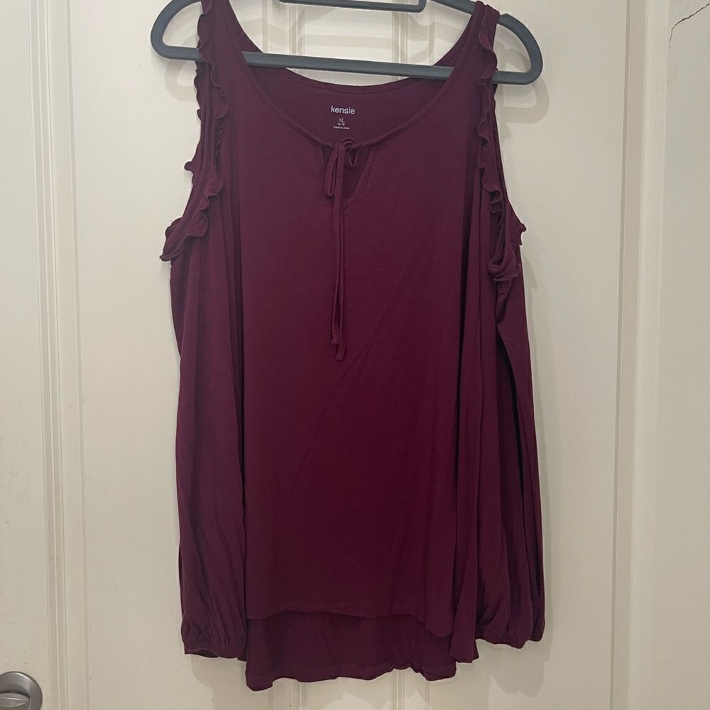 KENSIE COLD Shoulder Top GUC - Picture 5 of 7